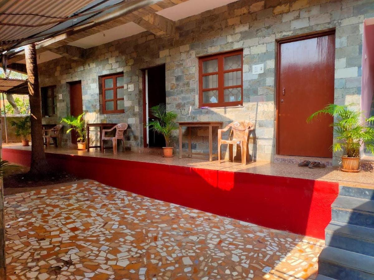 Hill View Guest House Anjuna Exterior photo