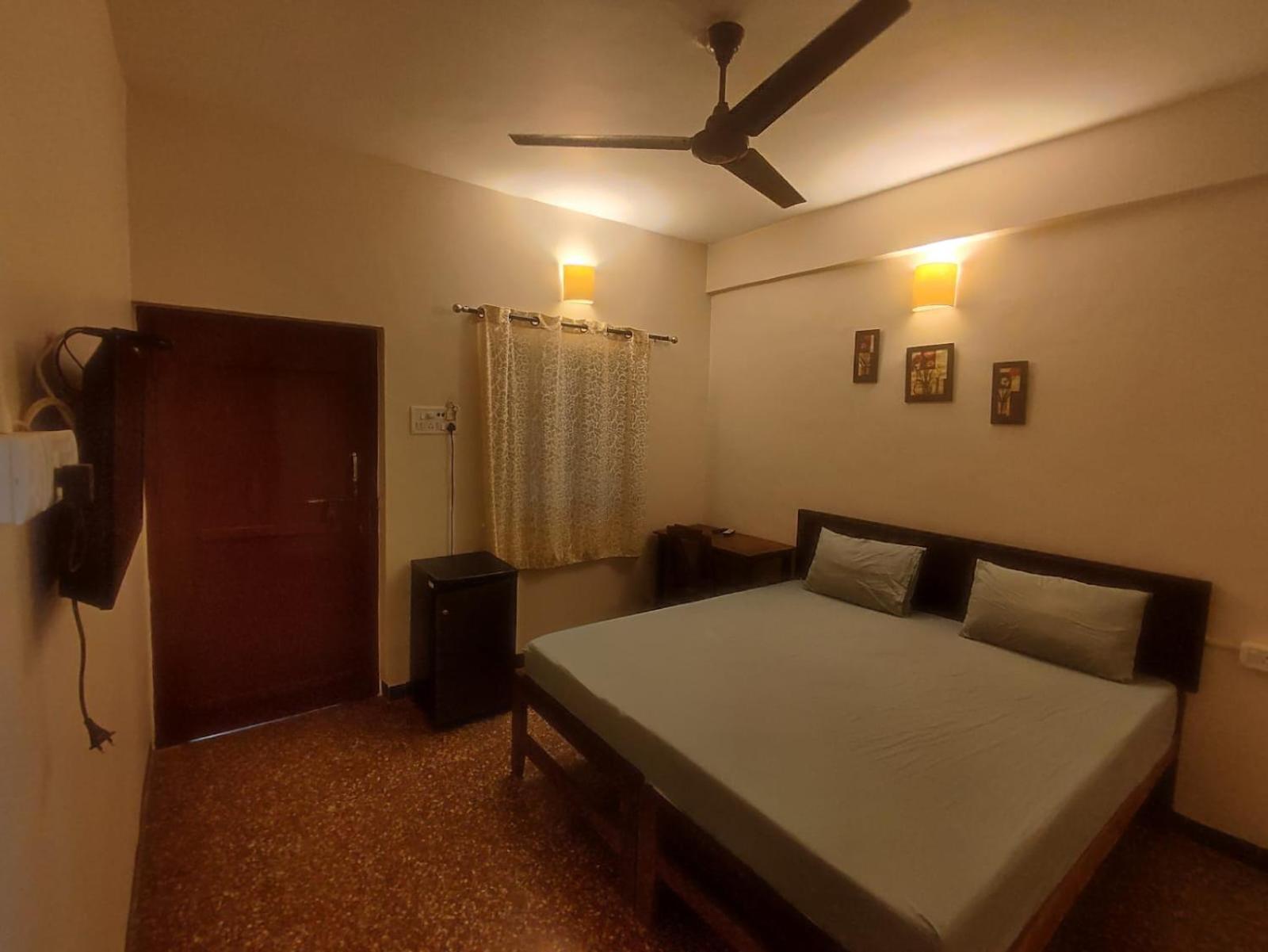 Hill View Guest House Anjuna Exterior photo